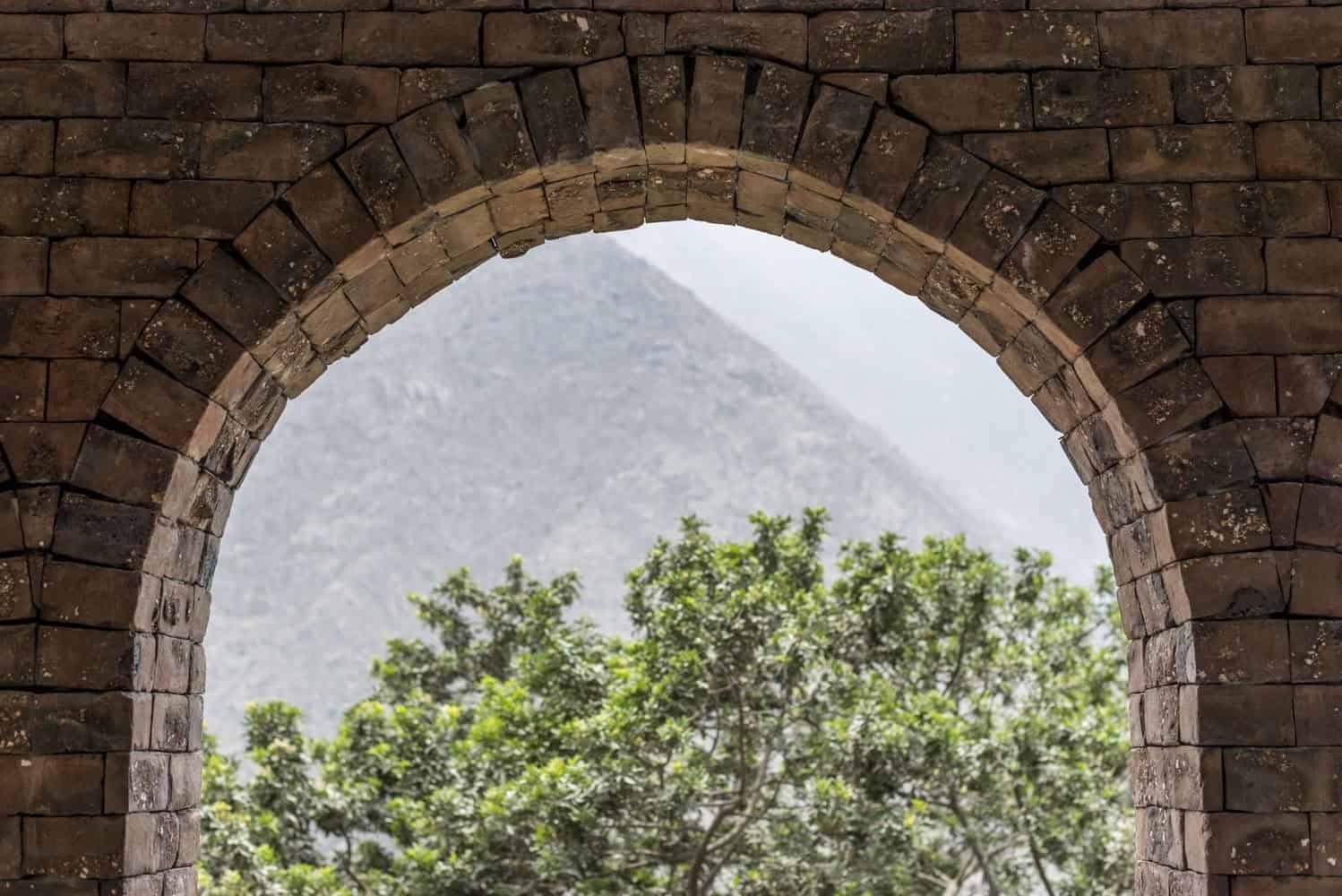 Lava House by Martín Dulanto Sangalli in San Antonio, Peru Lava House by Martín Dulanto Sangalli in San Antonio, Peru