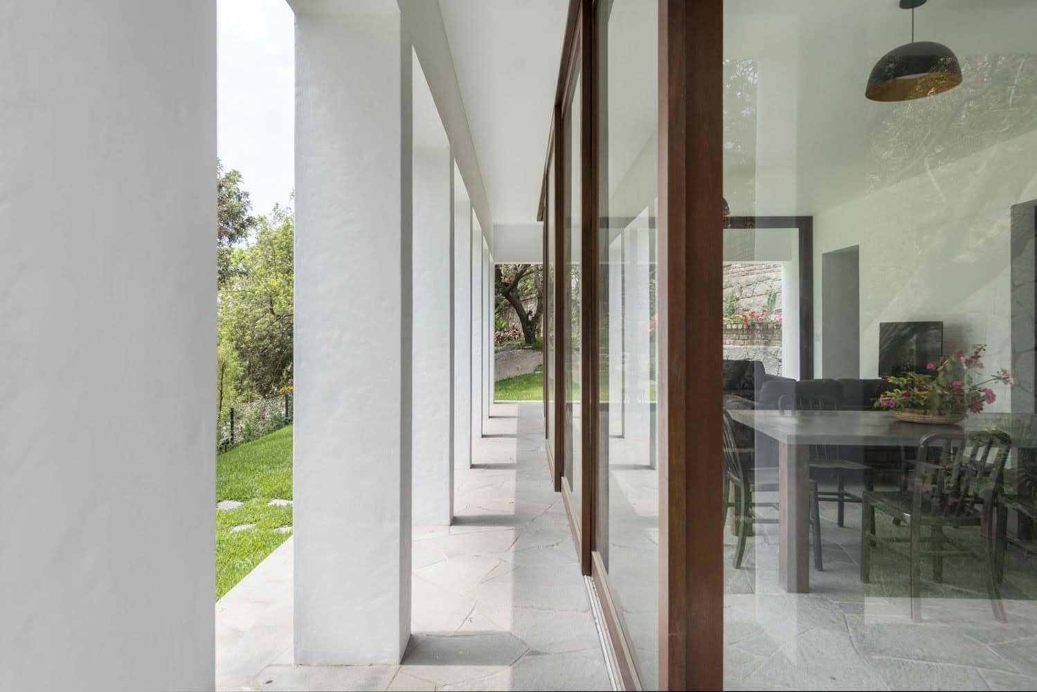 Lava House by Martín Dulanto Sangalli in San Antonio, Peru Lava House by Martín Dulanto Sangalli in San Antonio, Peru