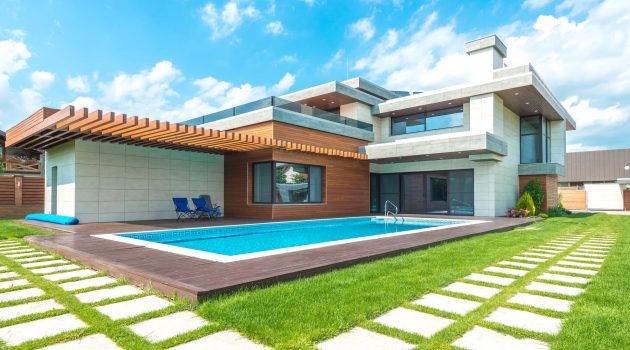 How to Properly Clean and Maintain Your Home Pool