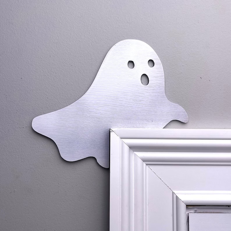 3. Halloween Ghost Door Topper 3. Halloween Ghost Door Topper
