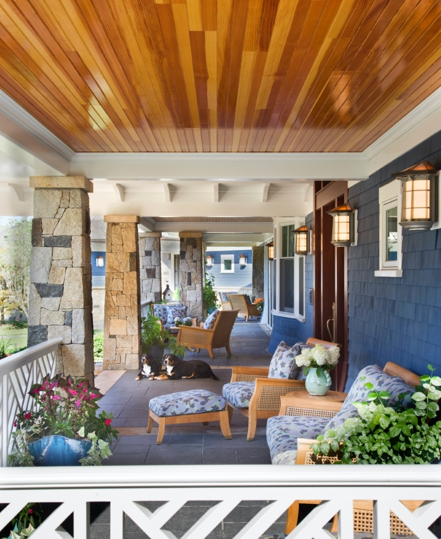 14 Traditional Porch Ideas That Welcome You Home