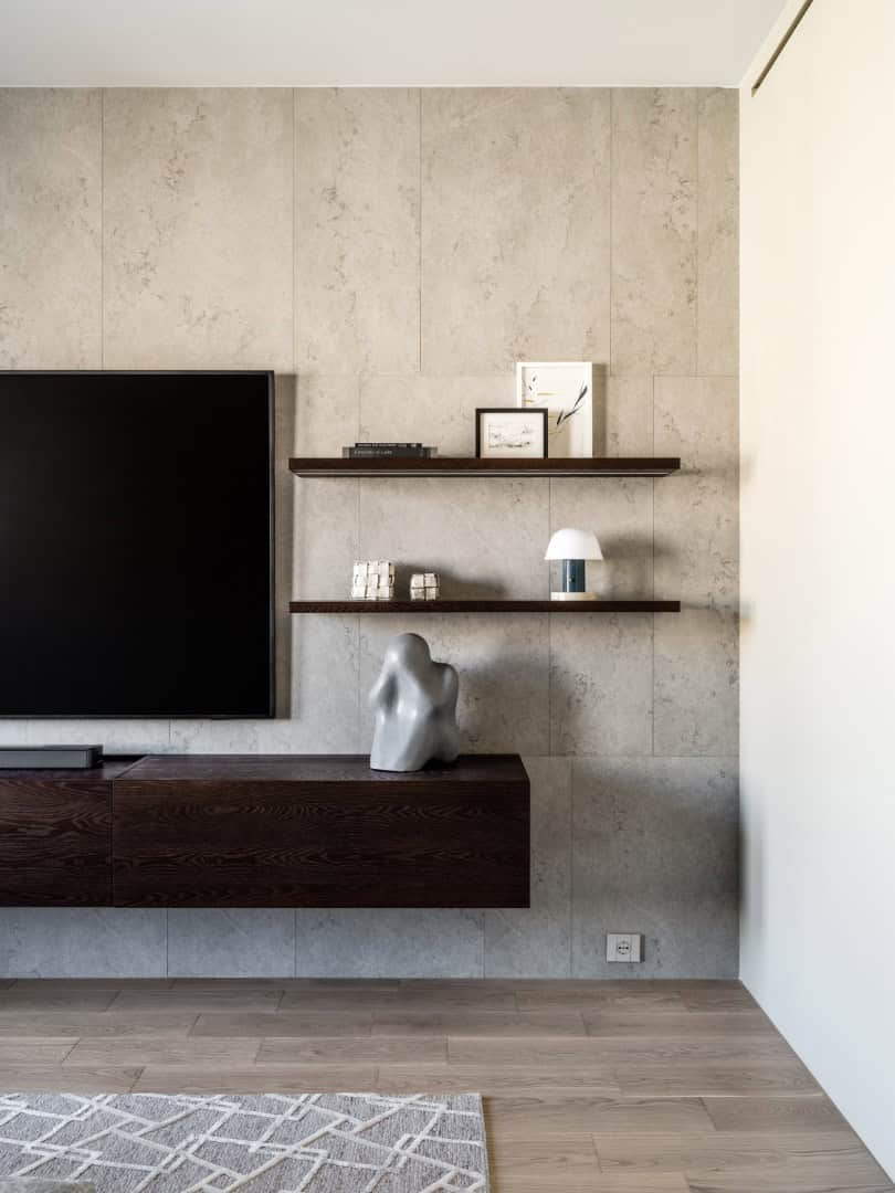 1,800 sf Apartment / Alexander Tischler / Russia Master bedroom with ash veneer panels and porcelain TV wall
