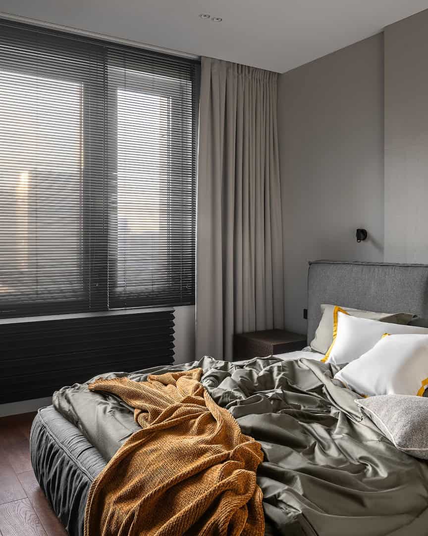 Apartment for a Software Developer / Alexander Tischler / Russia Dining vignette showing eco-leather chairs and metal legs