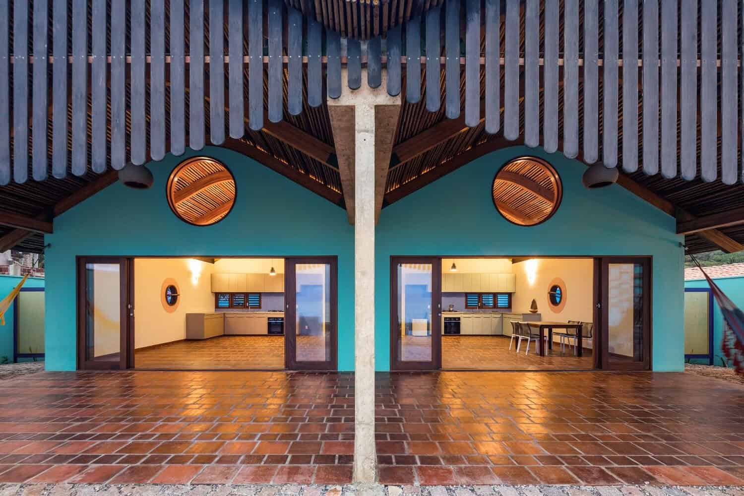 Gutter House by Atelier Daniel Florez: Shipbuilding Heritage Meets Modern Beach Living Gutter House by Atelier Daniel Florez: Shipbuilding Heritage Meets Modern Beach Living