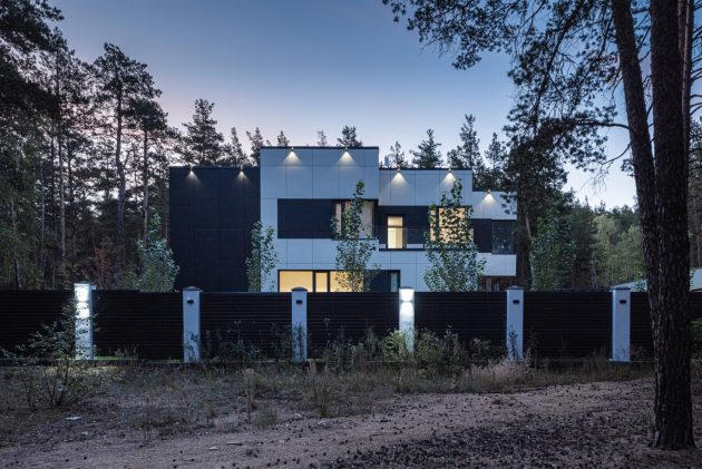 House among pines by kvadrat architects in Borovoe, Kazakhstan