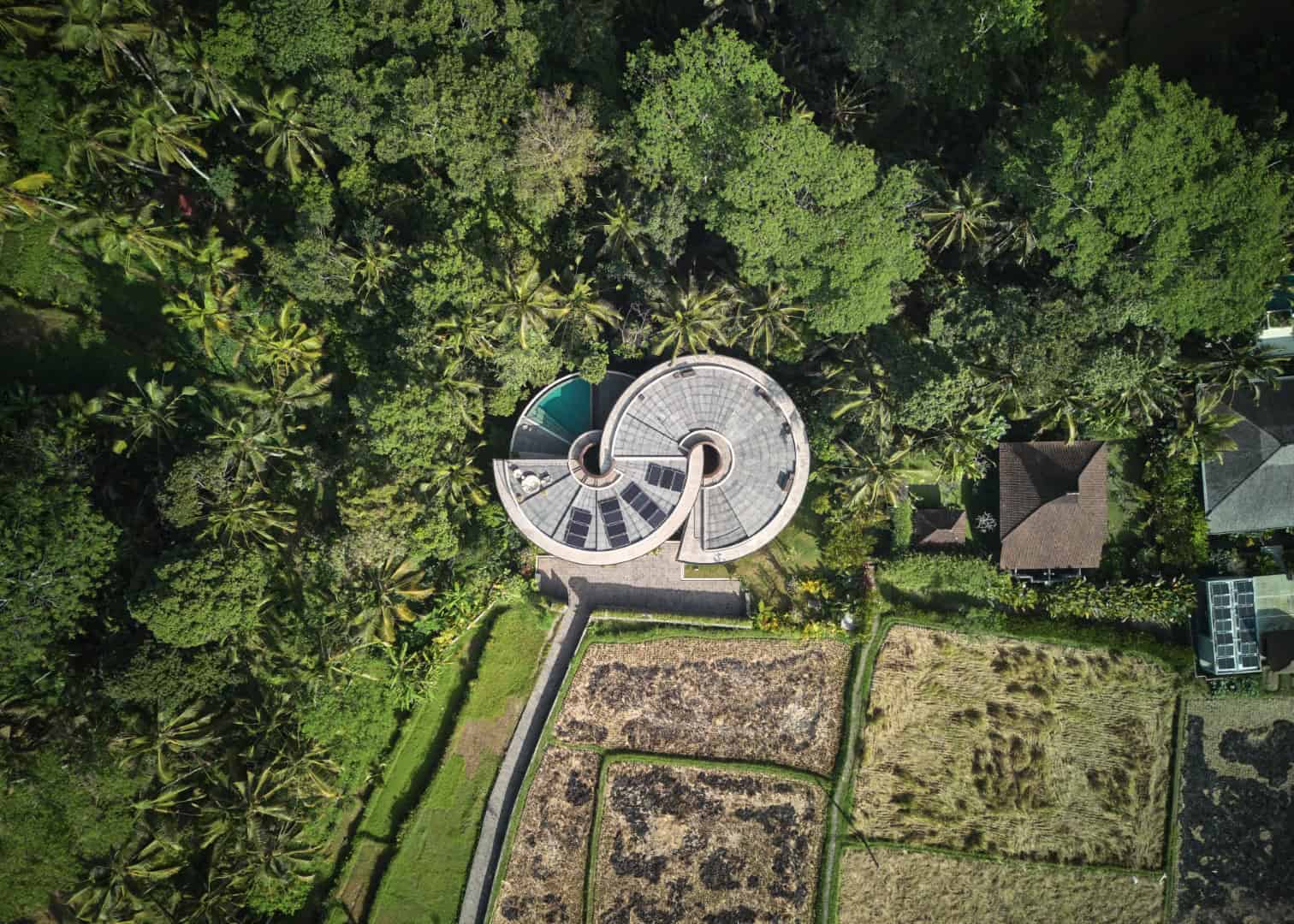 The LOOP by Alexis Dornier: A Sculptural Jungle Residence in Bali The LOOP by Alexis Dornier: A Sculptural Jungle Residence in Bali