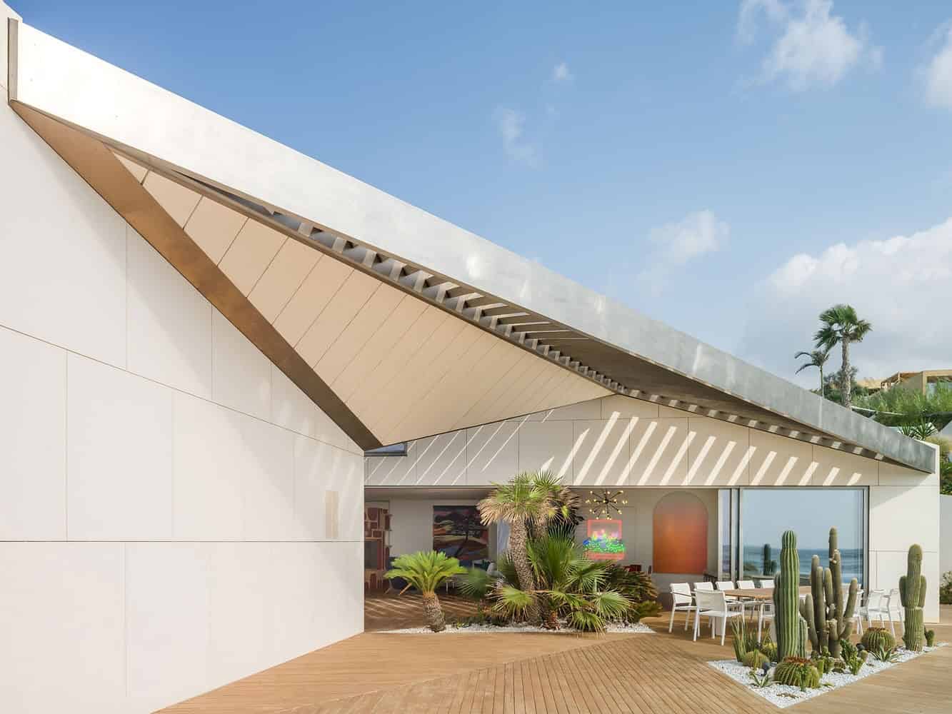 Villa Papillon by WORKac: A Mediterranean Residence for Art and Architecture Villa Papillon by WORKac: A Mediterranean Residence for Art and Architecture