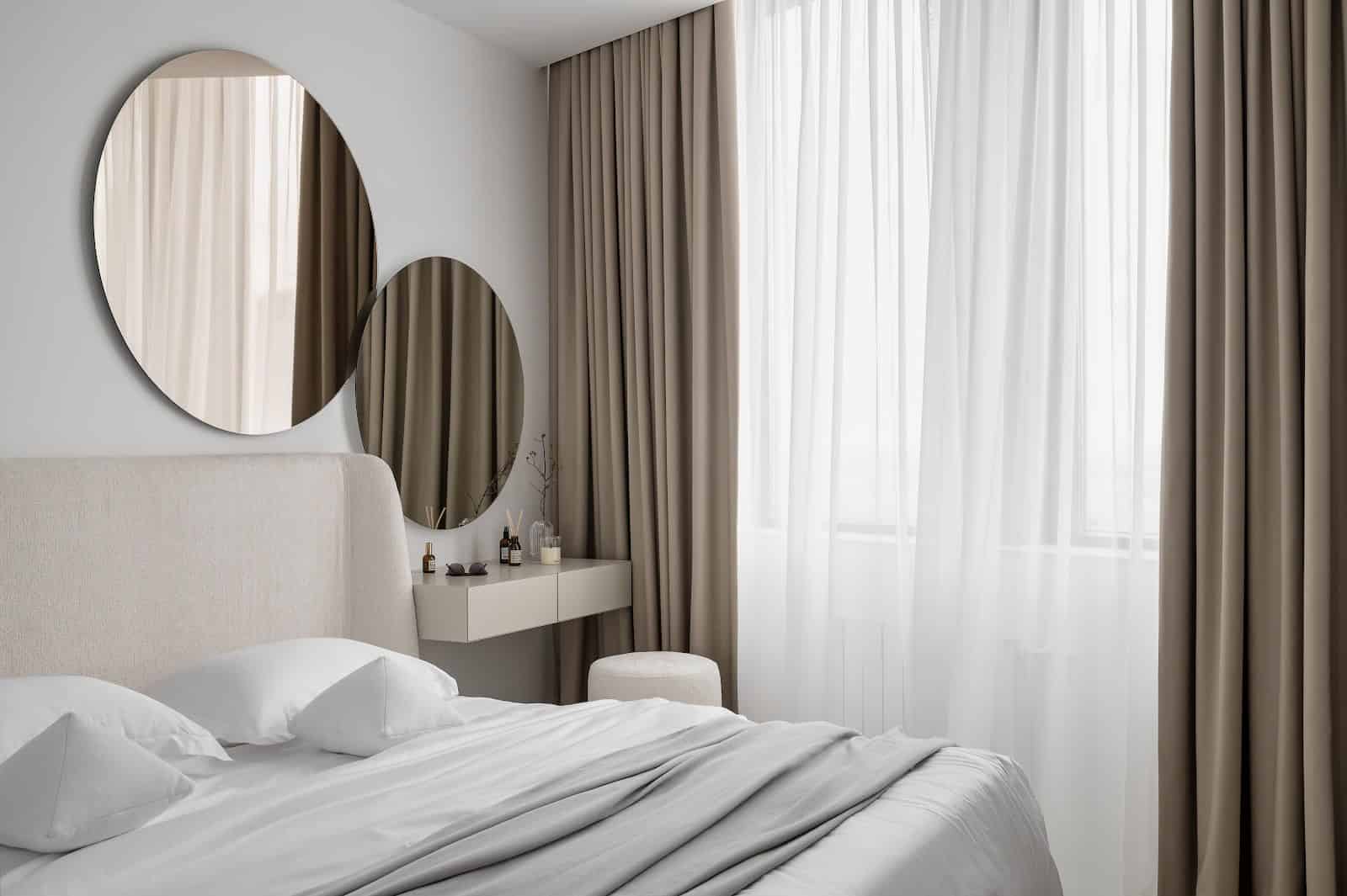 Stunning Glossy Finish Penthouse Flat Industrial Style image