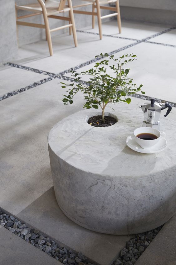 Tips and Tricks for Picking the Right Cement Table for Your Decor