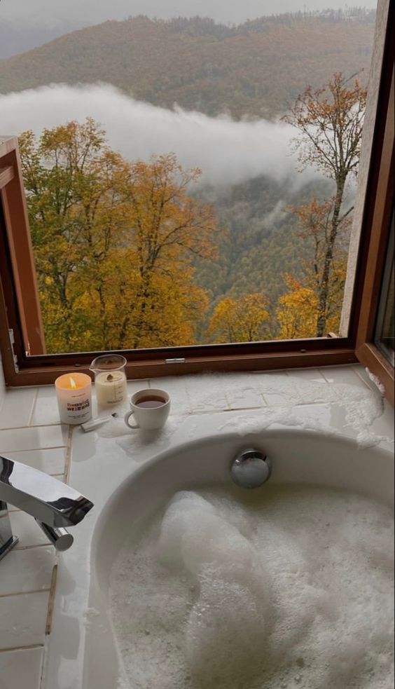 Fall-Inspired Interior Ideas in Your Bathroom You'll Love