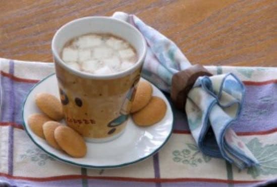 4. Lovely Homemade Cloth Napkins 4. Lovely Homemade Cloth Napkins