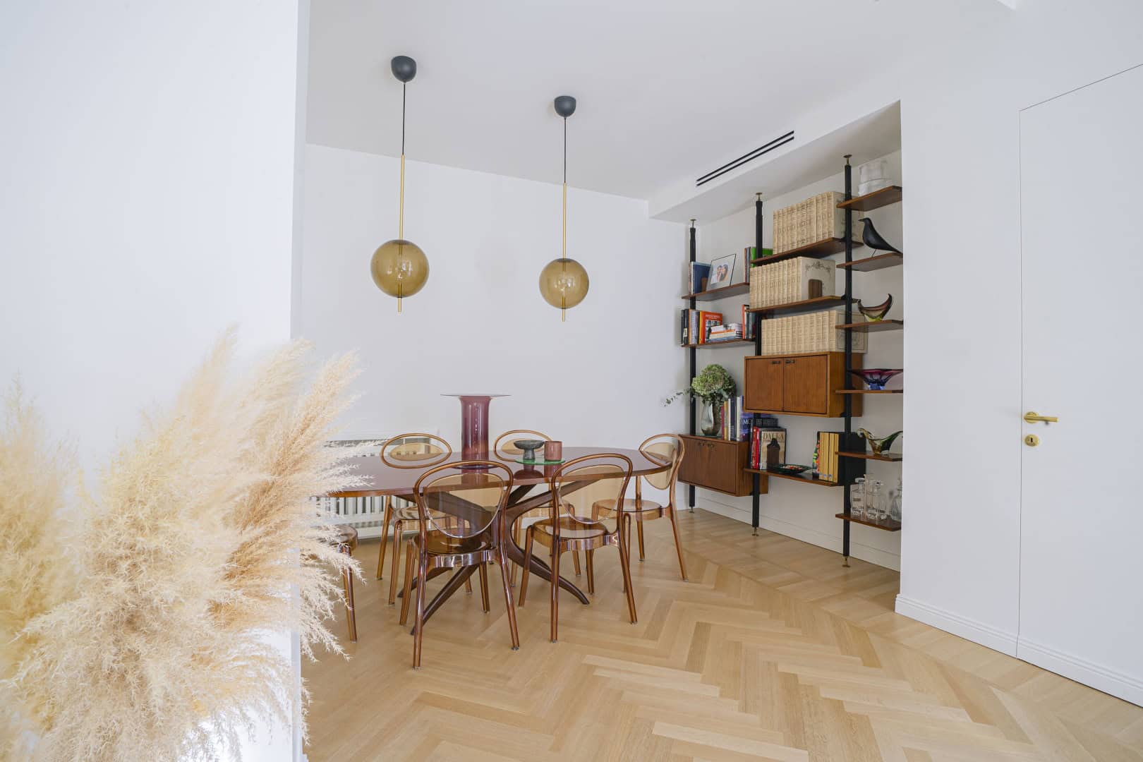 An Exclusive Apartment in Milan by Anice Architettura: Vintage Elegance Meets Modern Living An Exclusive Apartment in Milan by Anice Architettura: Vintage Elegance Meets Modern Living