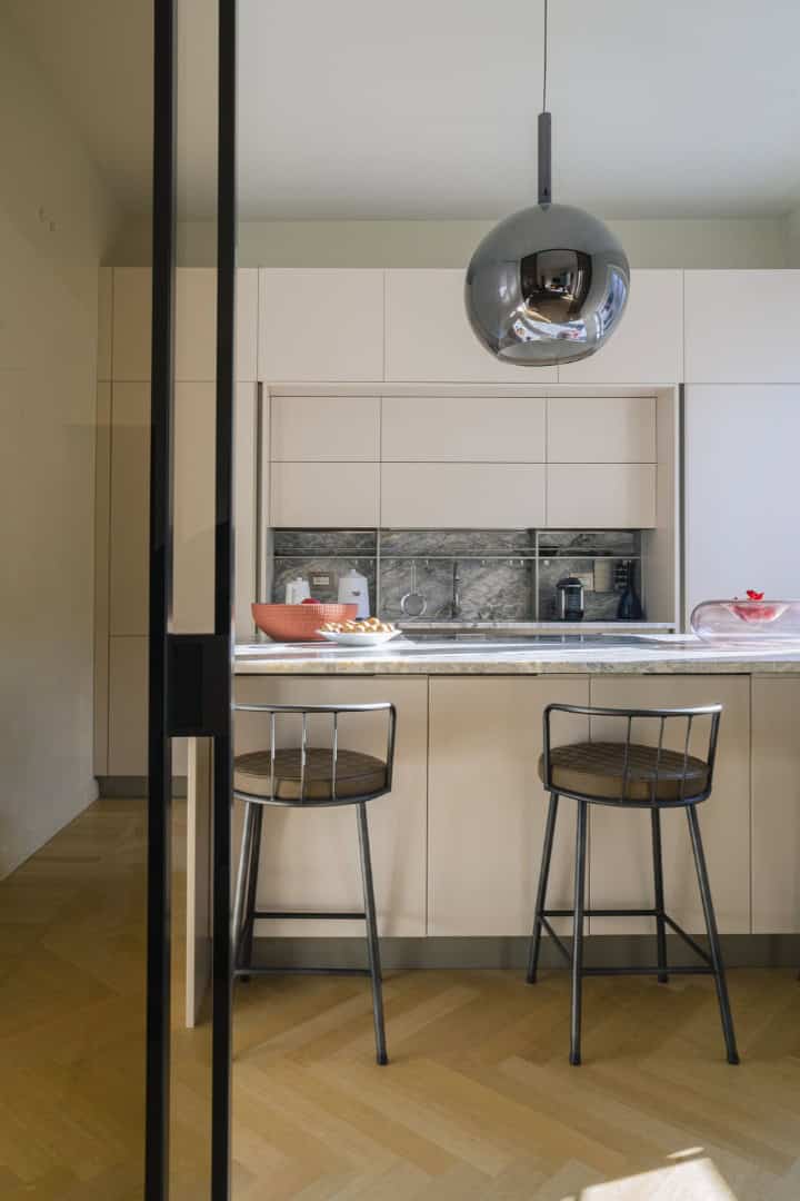 An Exclusive Apartment in Milan by Anice Architettura: Vintage Elegance Meets Modern Living An Exclusive Apartment in Milan by Anice Architettura: Vintage Elegance Meets Modern Living