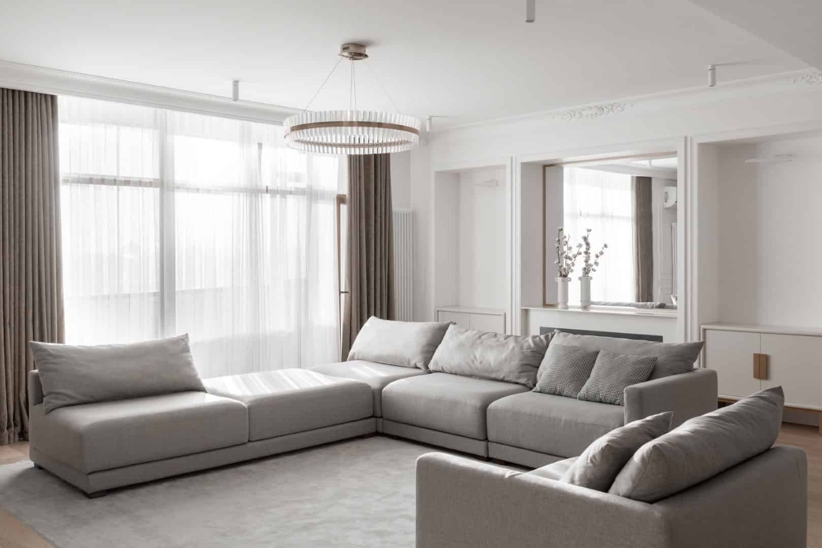 Neoclassical Apartment in Astana by Kvadrat Architects: A Philosophy of Moderation Neoclassical Apartment in Astana by Kvadrat Architects: A Philosophy of Moderation