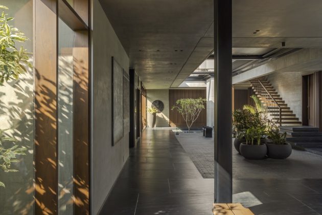 The Courtyard House by MODO Designs in Rancharda, India