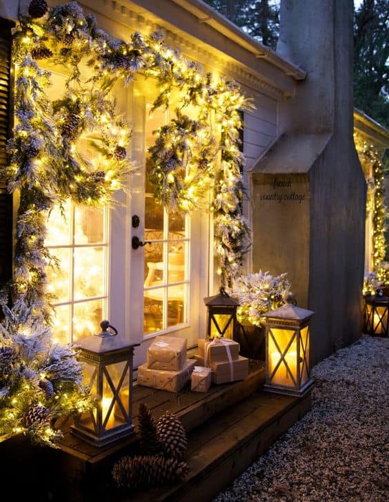 Our Ultimate Guide to Festive and Fabulous Homes for Christmas Our Ultimate Guide to Festive and Fabulous Homes for Christmas