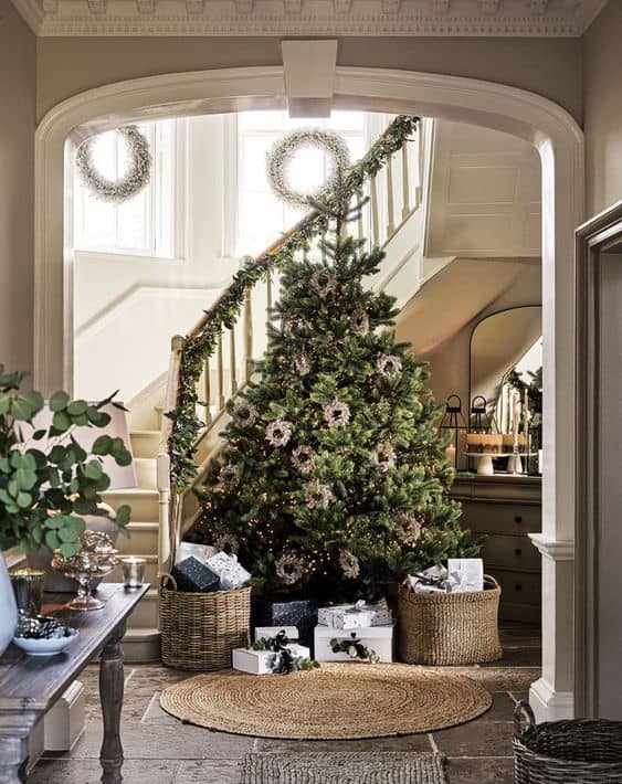 Our Ultimate Guide to Festive and Fabulous Homes for Christmas Our Ultimate Guide to Festive and Fabulous Homes for Christmas