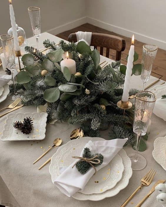 Affordable Delights for Your Holiday Table Setting Affordable Delights for Your Holiday Table Setting