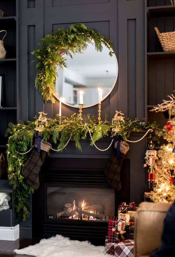 Sparkling Christmas Mantel Inspirations for 2023