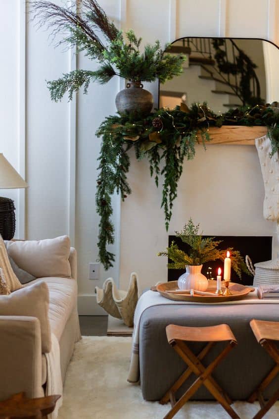 Sparkling Christmas Mantel Inspirations for 2023