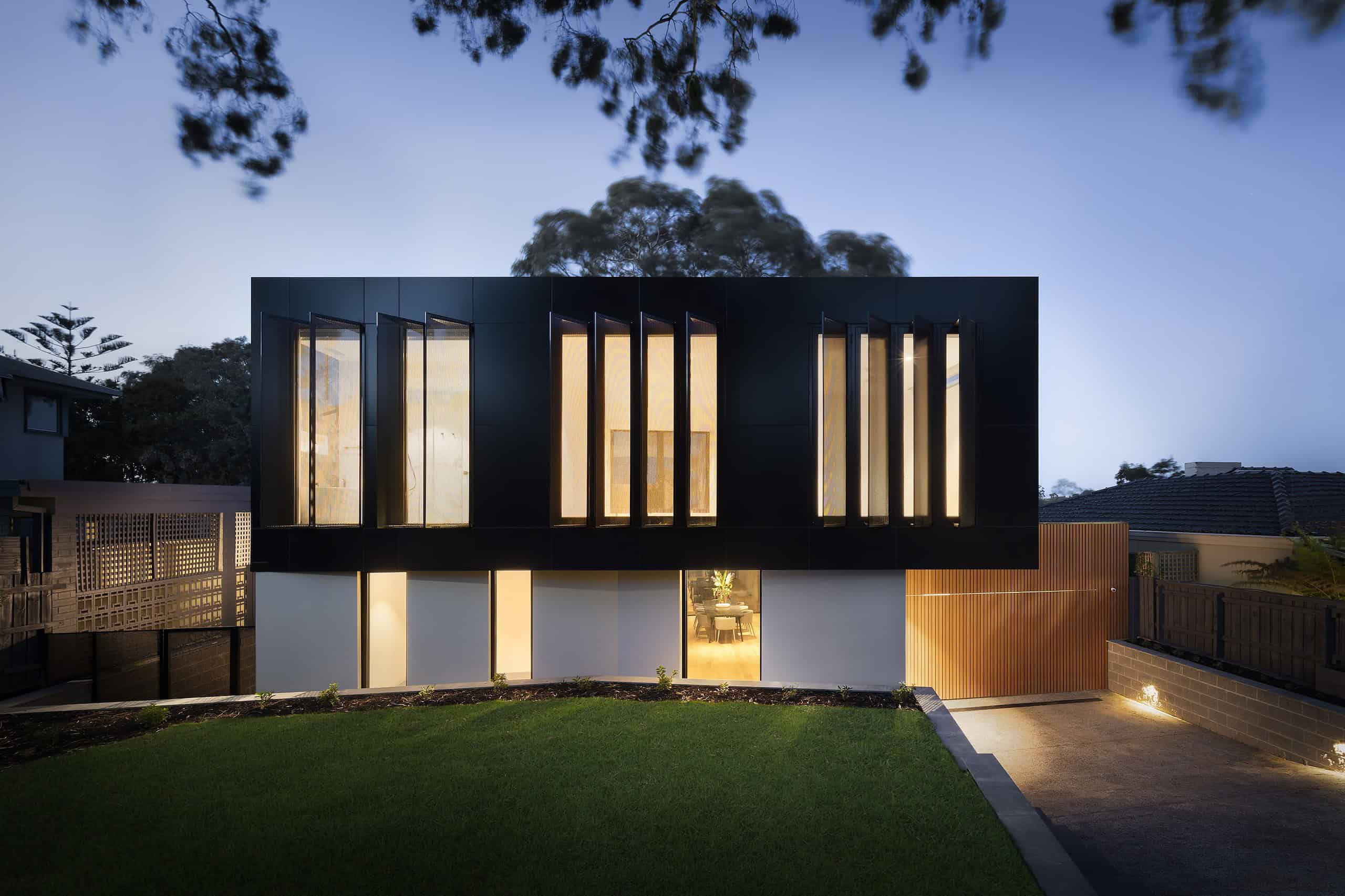 Modern Minimalism and Smart Homes: Beautiful, Efficient Home Remodeling