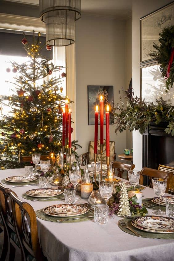 Stunning Centerpieces to Transform Your Table Into a Winter Haven