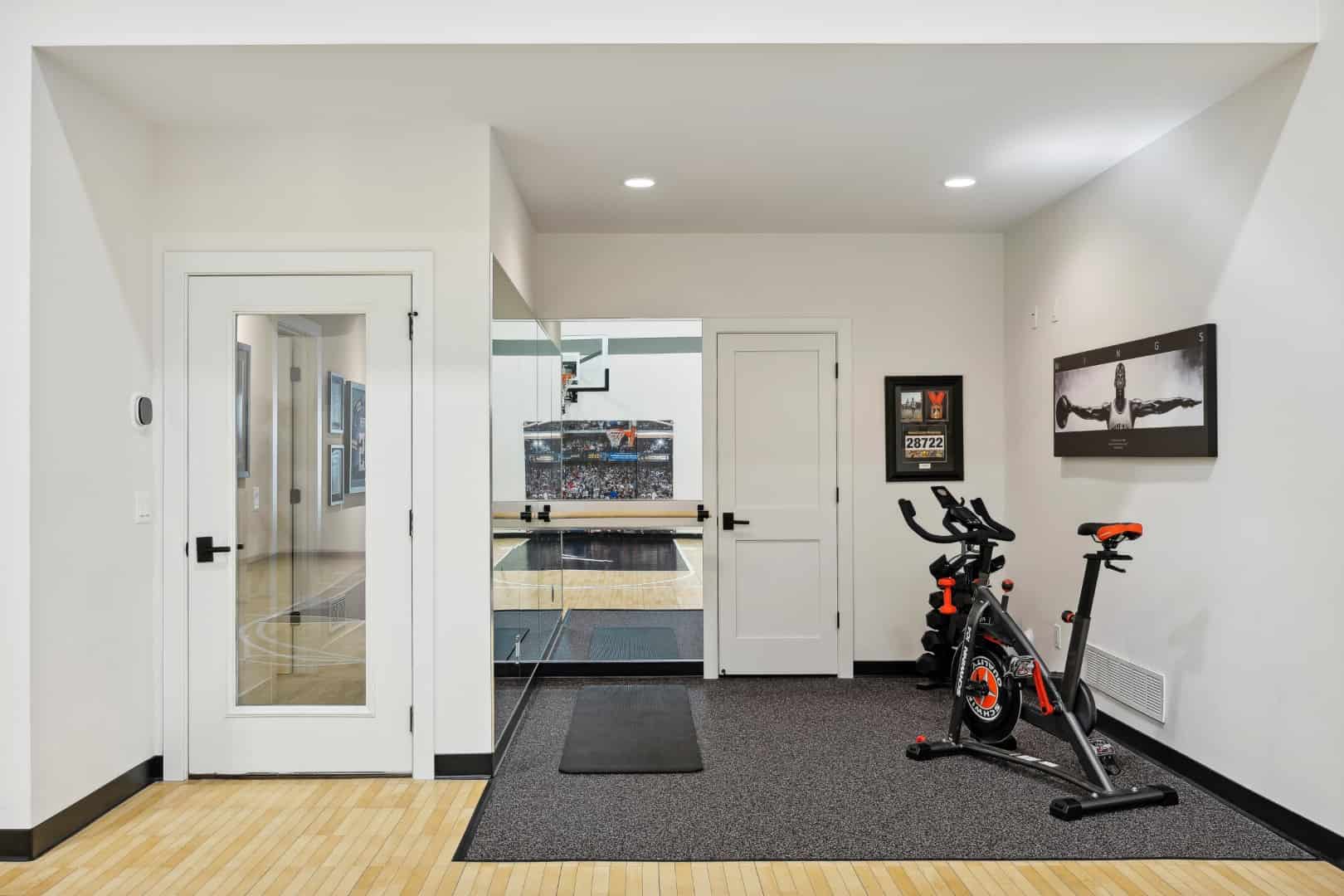 11. Modern Home Gym, Minneapolis 11. Modern Home Gym, Minneapolis