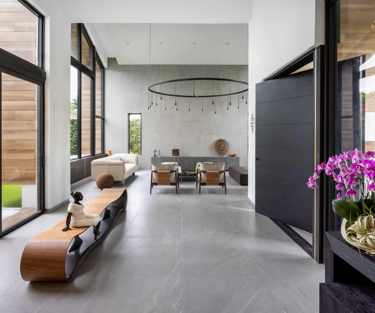 3. Modern Entry, Miami 3. Modern Entry, Miami