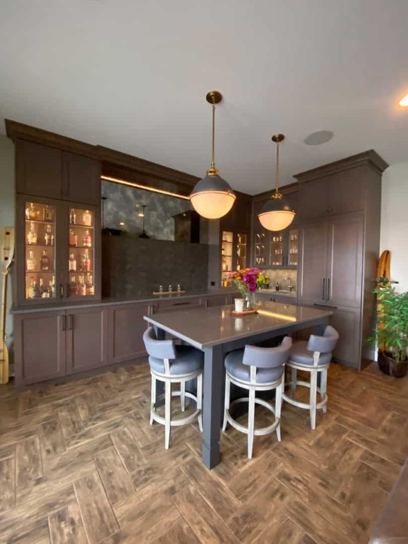 9. Modern Home Bar, Detroit 9. Modern Home Bar, Detroit