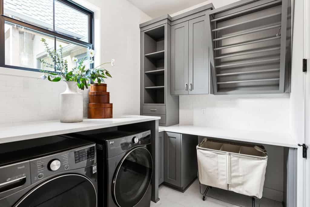 13. Modern Laundry Room, Portland 13. Modern Laundry Room, Portland