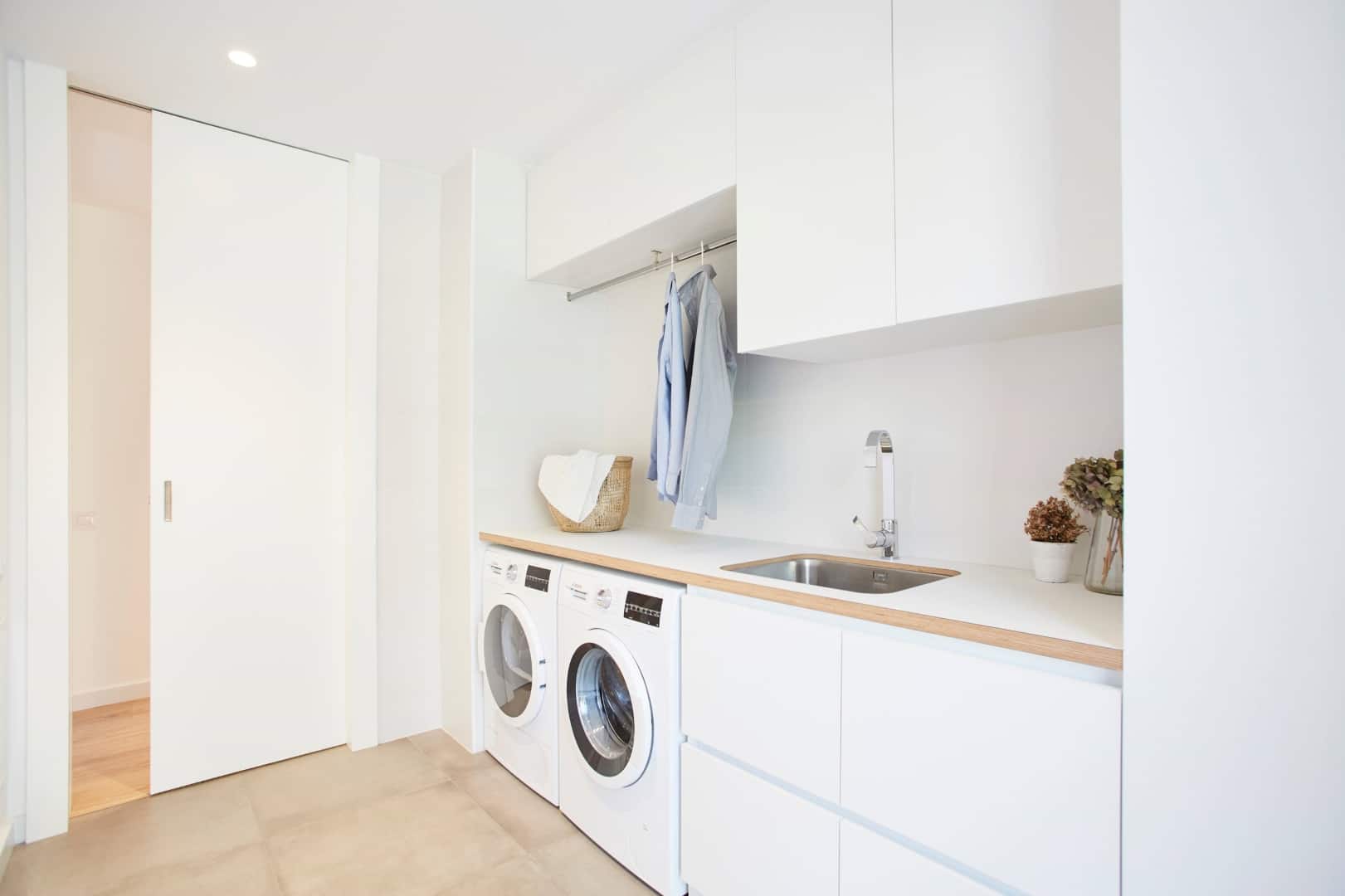 7. Modern Laundry Room, Barcelona 7. Modern Laundry Room, Barcelona