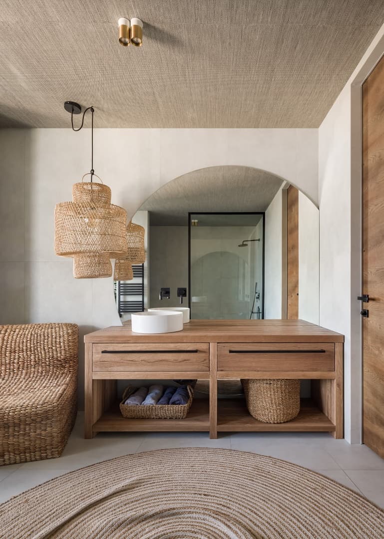 East West Apartment / Loft Buro / Ukraine East West Apartment / Loft Buro / Ukraine