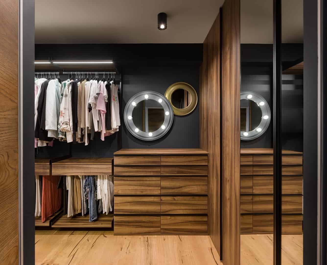 East West Apartment / Loft Buro / Ukraine East West Apartment / Loft Buro / Ukraine