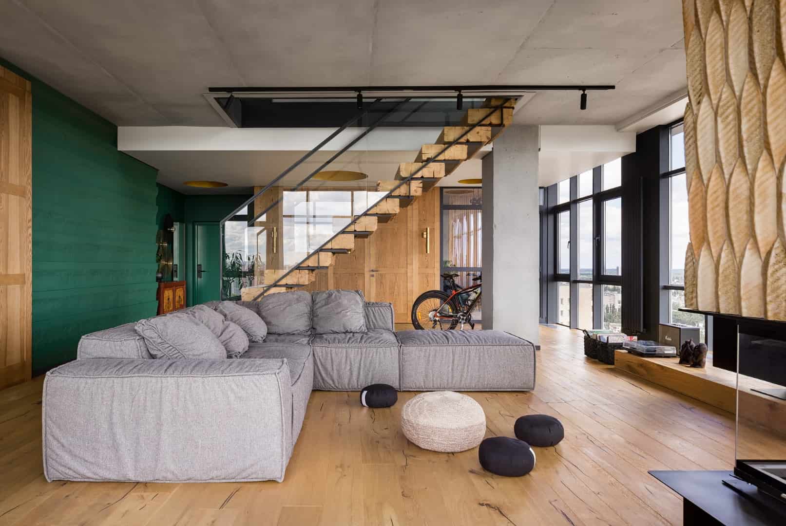 East West Apartment / Loft Buro / Ukraine East West Apartment / Loft Buro / Ukraine