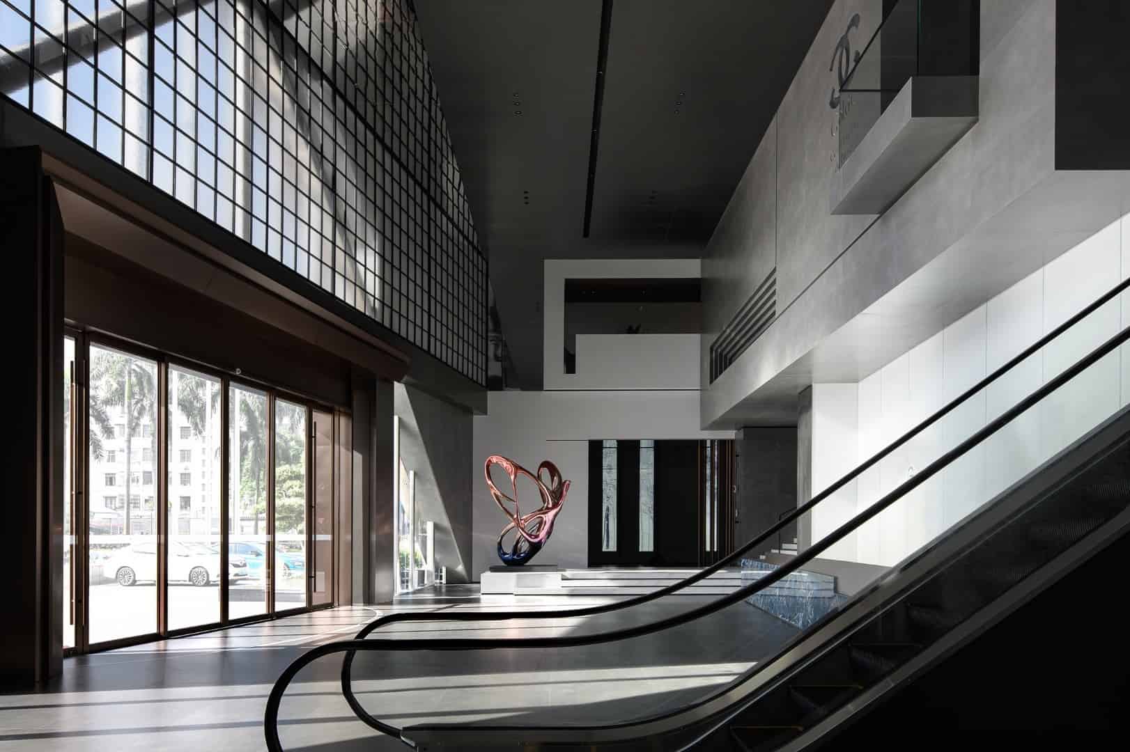 Golde Ceramic Tiles Headquarters by Topway Space Design: A Dancer with Elegant Steps Golde Ceramic Tiles Headquarters by Topway Space Design: A Dancer with Elegant Steps