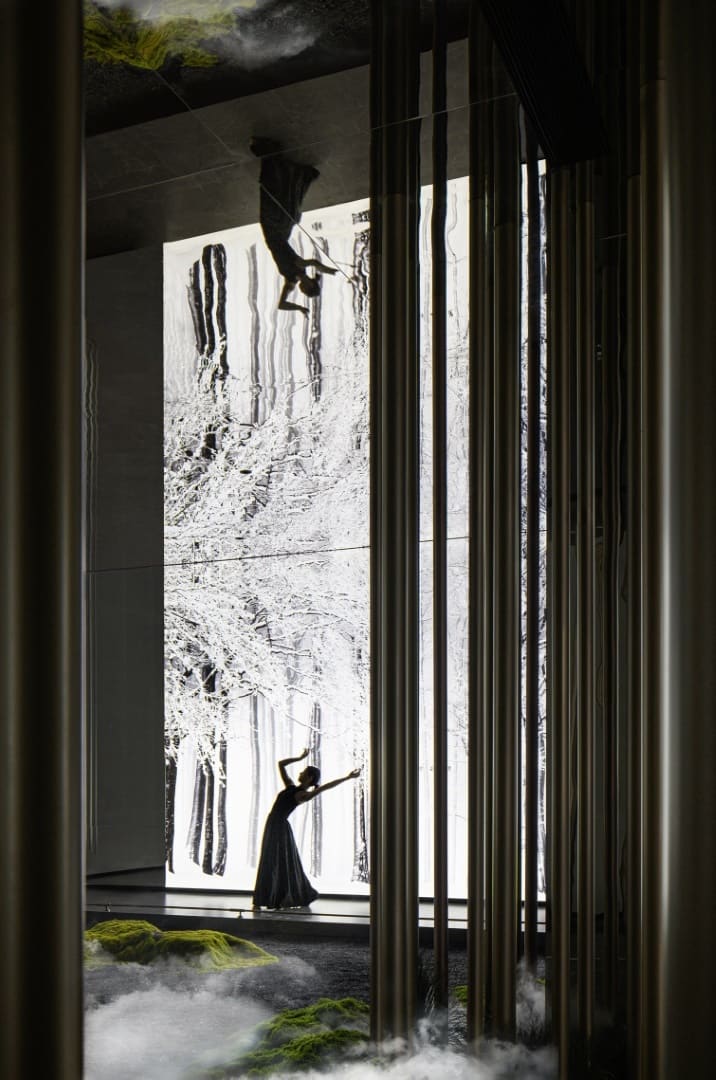 Golde Ceramic Tiles Headquarters by Topway Space Design: A Dancer with Elegant Steps Golde Ceramic Tiles Headquarters by Topway Space Design: A Dancer with Elegant Steps