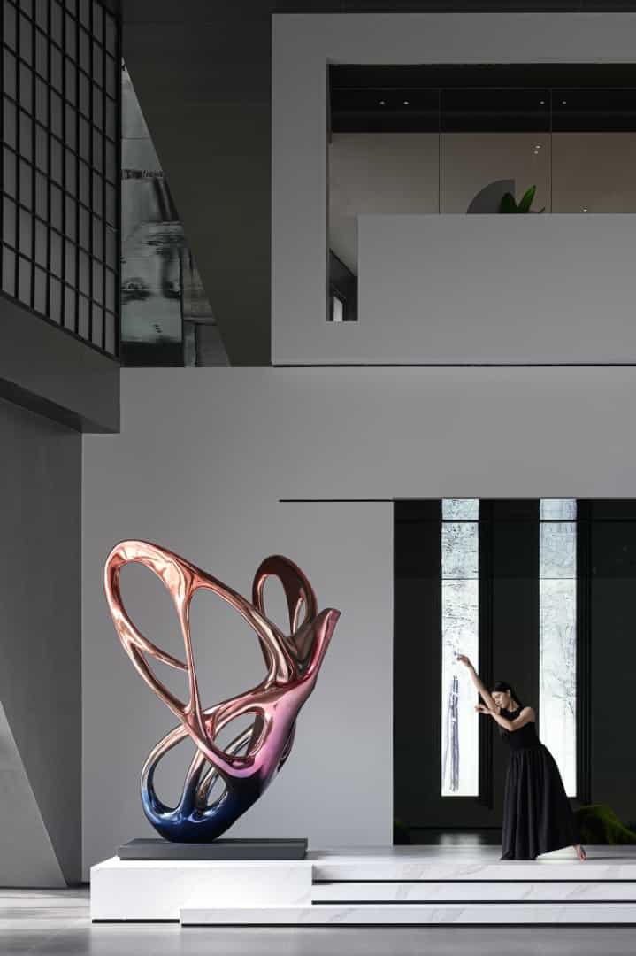 Golde Ceramic Tiles Headquarters by Topway Space Design: A Dancer with Elegant Steps Golde Ceramic Tiles Headquarters by Topway Space Design: A Dancer with Elegant Steps