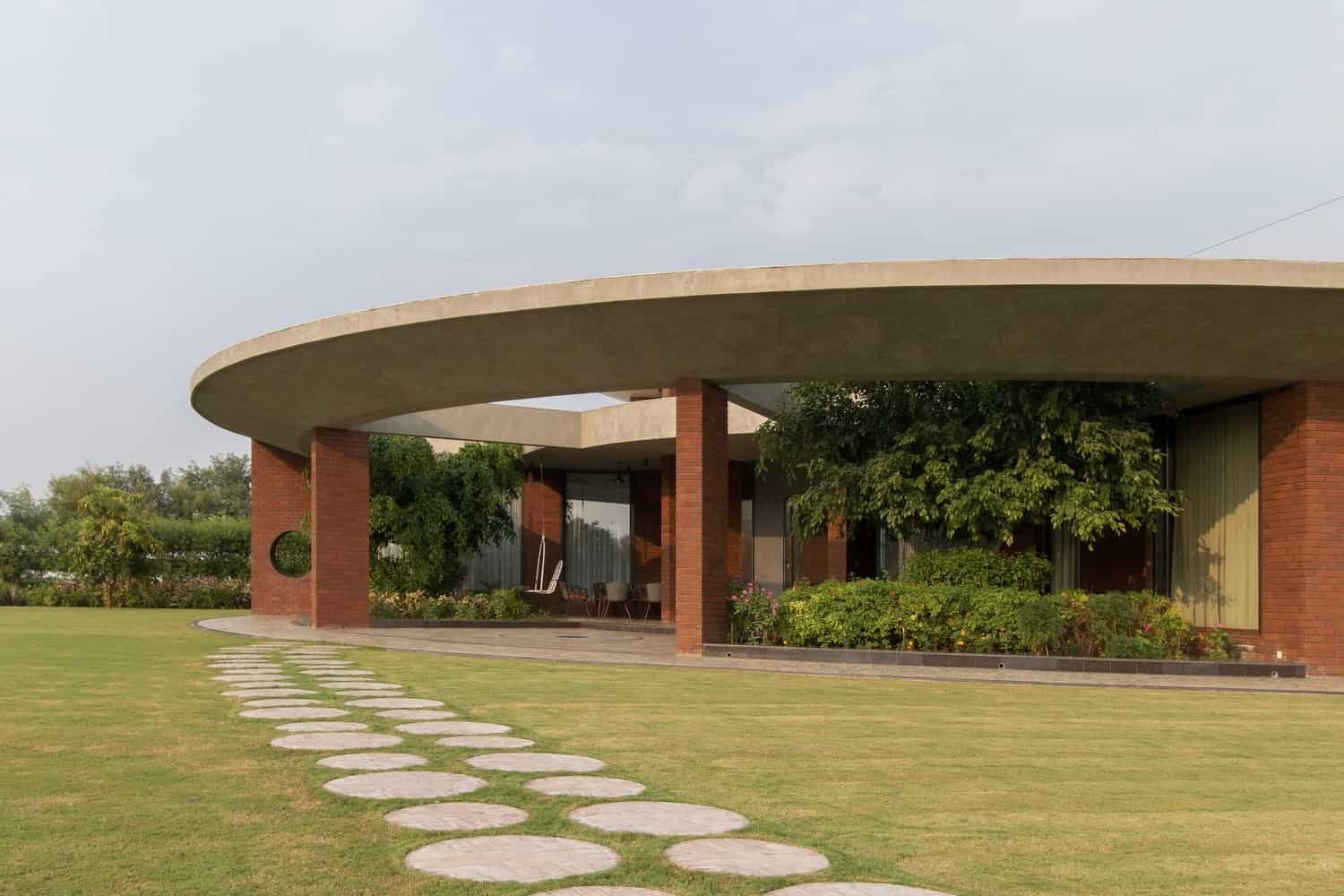 The Ring House / studio prAcademics / India The Ring House / studio prAcademics / India