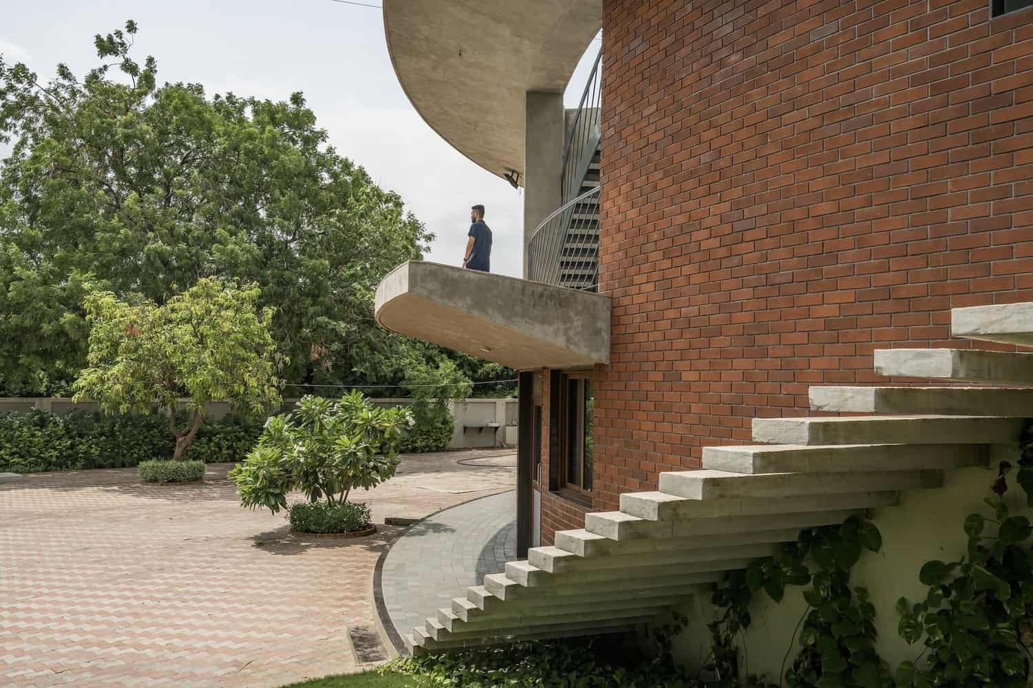 The Ring House / studio prAcademics / India The Ring House / studio prAcademics / India