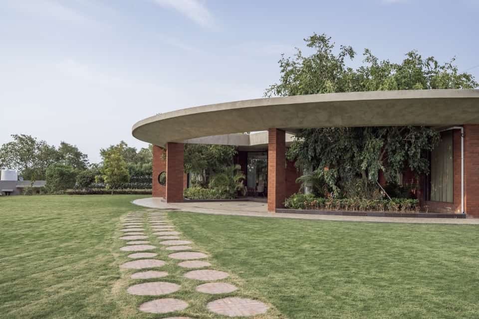 The Ring House / studio prAcademics / India The Ring House / studio prAcademics / India