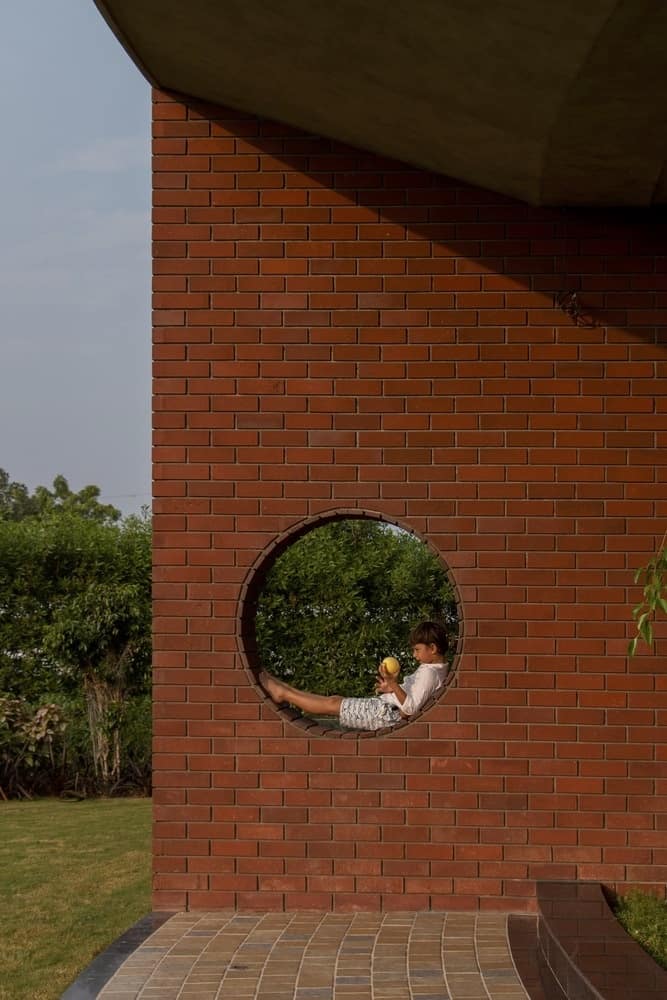 The Ring House / studio prAcademics / India The Ring House / studio prAcademics / India