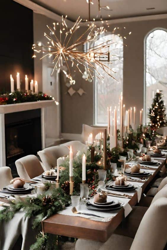 Starry Christmas Table Settings to Light Up Your Night