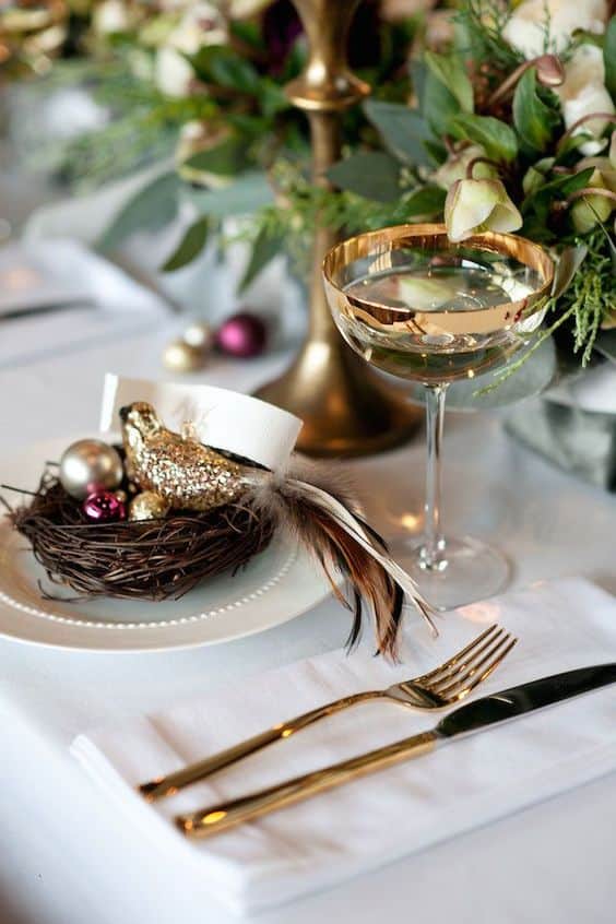 6 Whimsical Details for a Christmas Dinner to Remember 6 Whimsical Details for a Christmas Dinner to Remember