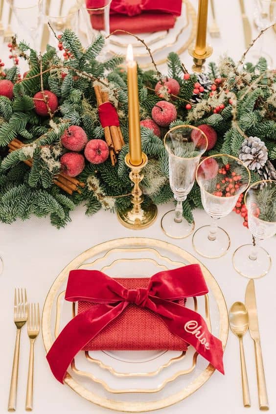 6 Whimsical Details for a Christmas Dinner to Remember 6 Whimsical Details for a Christmas Dinner to Remember