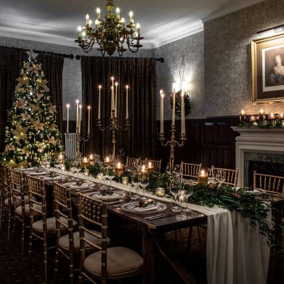 6 Whimsical Details for a Christmas Dinner to Remember
