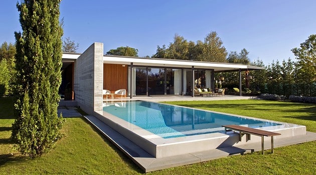 15 Astonishing Modern Pool Designs to Inspire Your Dream Oasis
