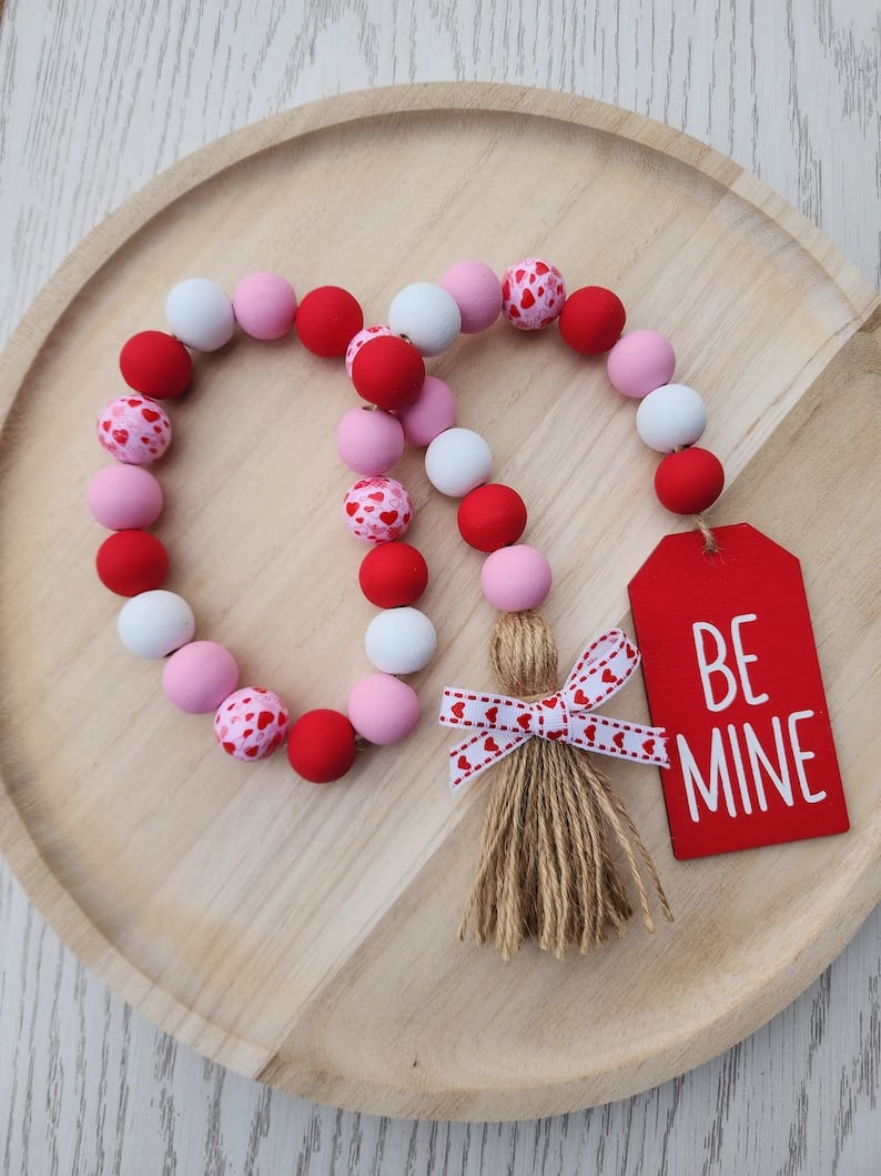 15. Valentine’s Day Bead Garland 15. Valentine’s Day Bead Garland