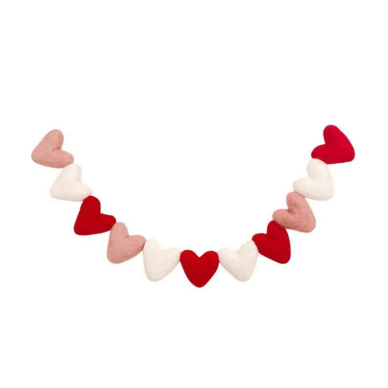 2. Heart Felt Garland 2. Heart Felt Garland