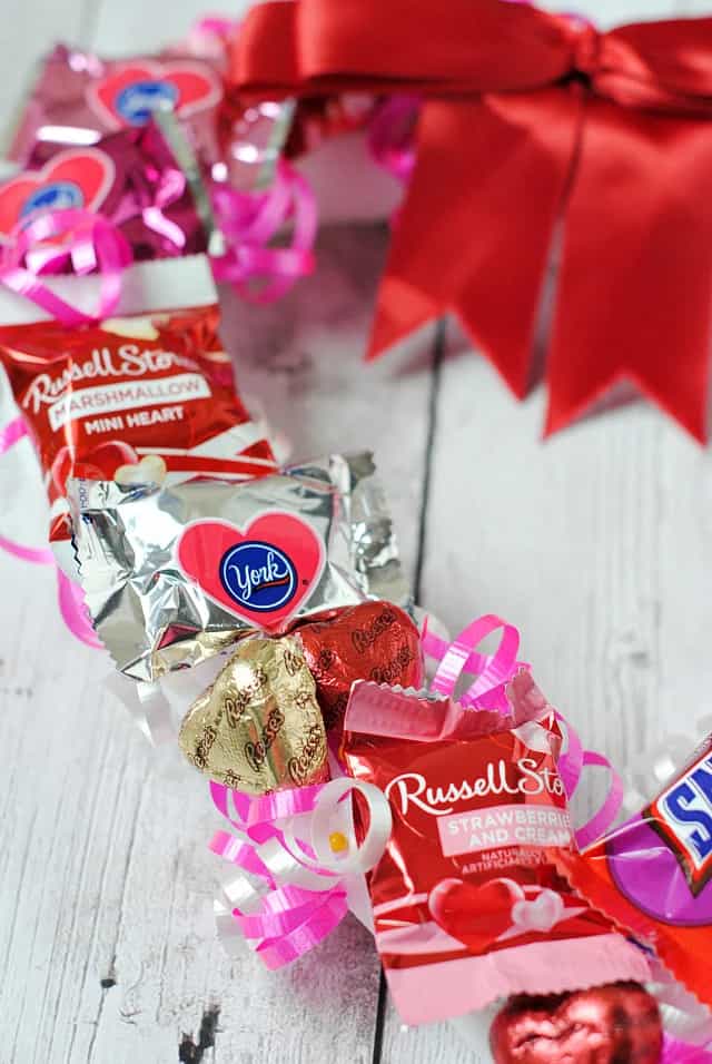 7. Candy Wreath 7. Candy Wreath