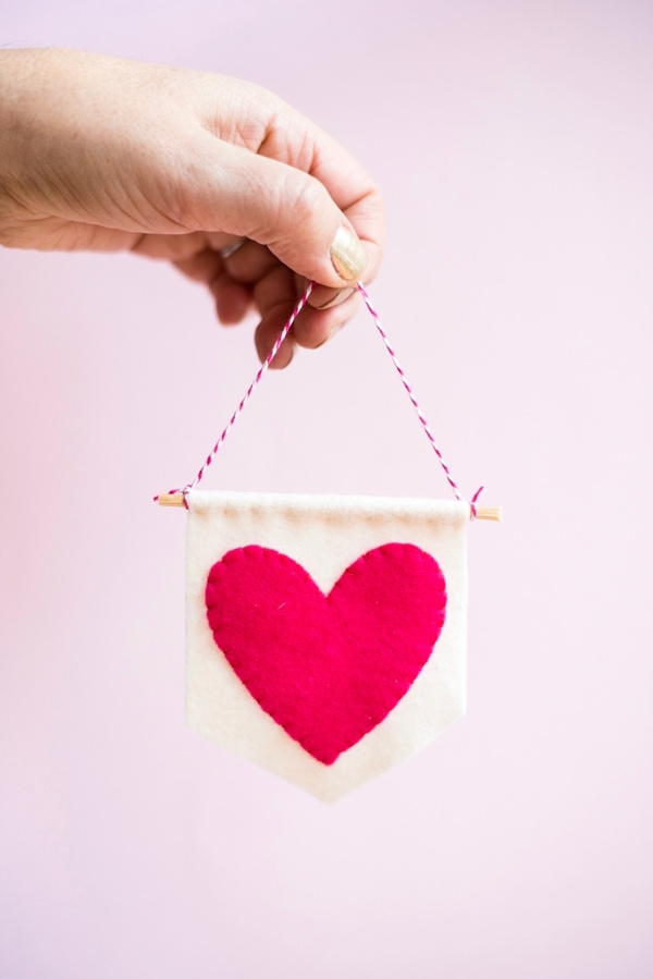 7. Mini Heart Banners 7. Mini Heart Banners